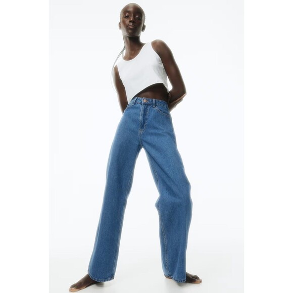 NWT H&M Ultra High Rrise Wide Leg Jeans Size 0 - Picture 2 of 16